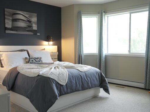 STUTTGART 2 bedroom SUITE -master bedroom-