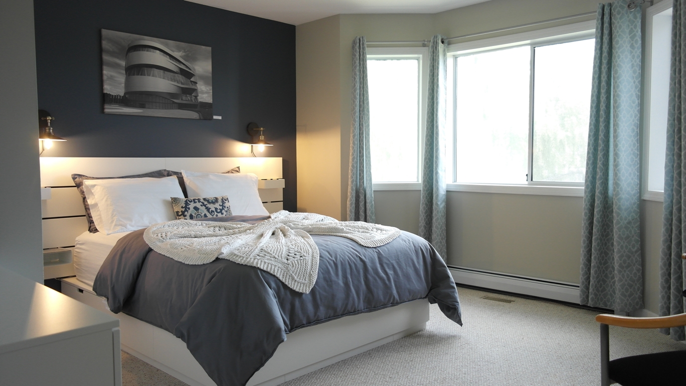 STUTTGART 2 bedroom SUITE -master bedroom-