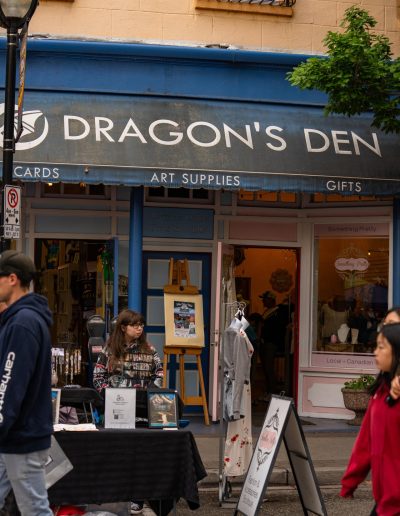 Dragon's Den, Downtown Penticton Community Market