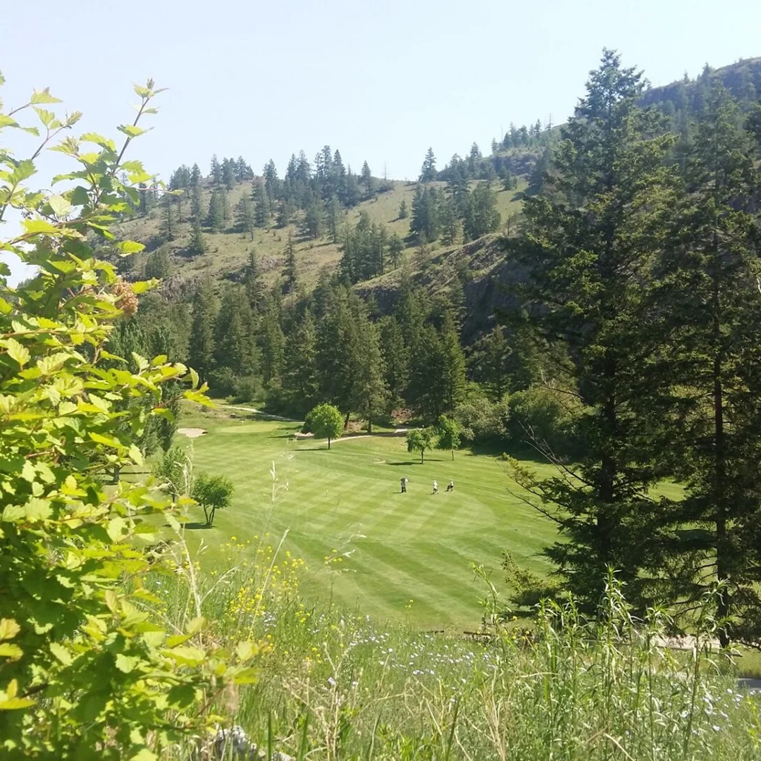 Twin Lakes Golf Course & RV Park